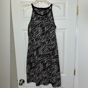 Patagonia Sleeveless Black and White Dress Women's Size Medium